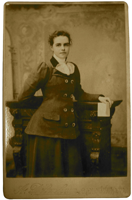 Theodora Bosanquet, ca. 1890.
