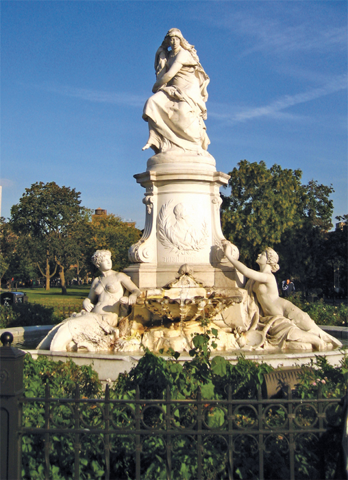 Heinrich Heine Fountain, Bronx, New York, 2009.