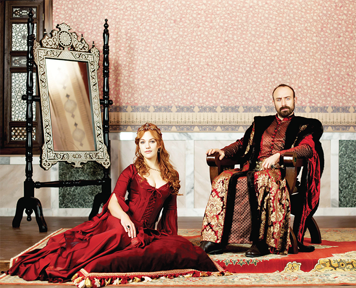 Roxelana (Meryem Uzerli) and Sultan Süleyman (Halit Ergenç) in a still from the Turkish television show Muhteşem Yüzyil (The Magnificent Century), 2011–14.