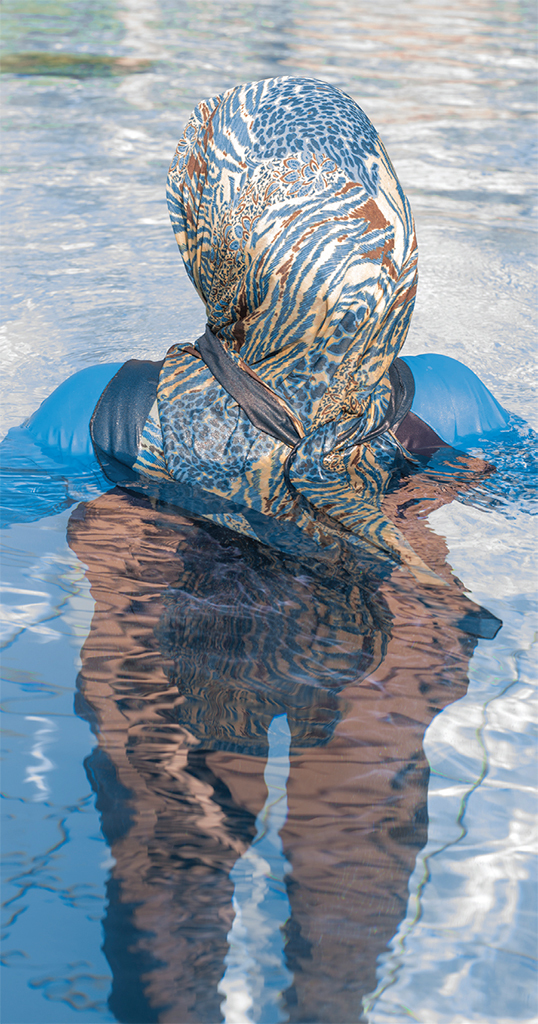 Melina Papageorgiou, Woman-Pool (detail), 2015, ink-jet print, 29 1/2 × 19 3/4". From the series “Burkini,” 2015. Courtesy the artist.