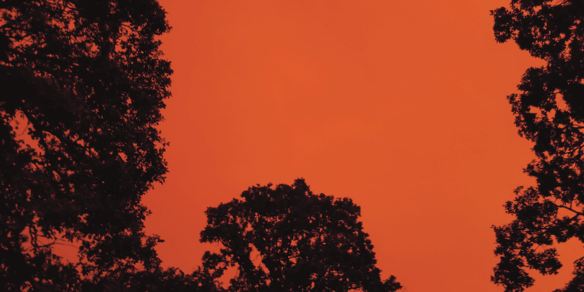 Smoke particles from West Coast wildfires alter the sky's colors, Oregon, September 8, 2020.