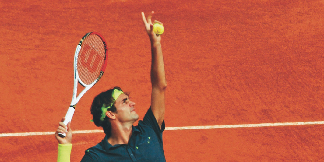 Roger Federer playing at the 116th French Open, Stade Roland Garros, Paris, 2012. Kate Carine/Flickr