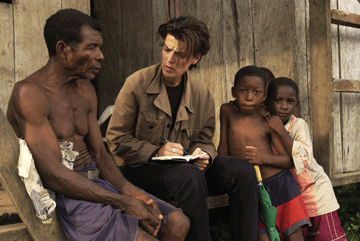 Carolin Emcke listening to a refugee's story of his displacement, Turbo, Colombia, 2002.