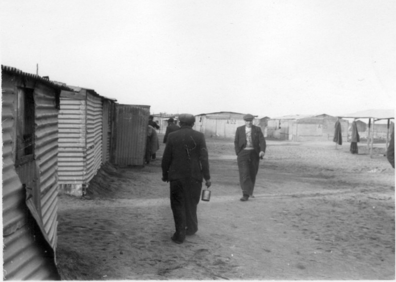 Camp d’Argelès-sur-Mer, November 1940, Dr. Alec Cramer.